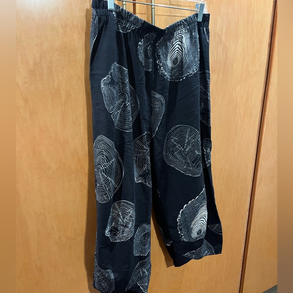 Zanzea Black and White Patterned Women’s cropped balloon leg pants